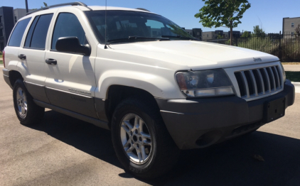 2004 JEEP GRAND CHEROKEE - 4X4 - TINTED WINDOWS!!