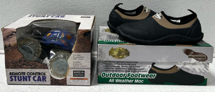 Women’s Size 7 Lewis And Clack Outdoor Footwear, And A Remote Control Stunt Car