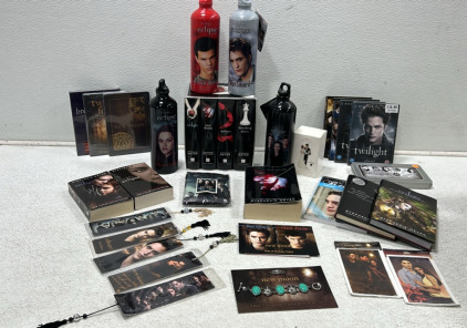 (1) Twighlight memorabilia box