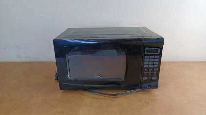 Rival Microwave