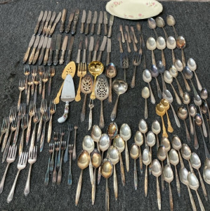 LARGE VARIETY OF SILVERWARE, PORCELAIN PLATE.