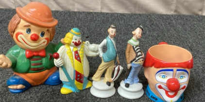 VINTAGE RINGLING BROS AND BARNUM & BAILEY MUG, (4) VARIETY IF CLOWN FIGURINES.