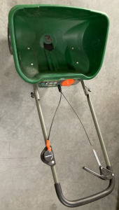 Scotts Seeder Spreader