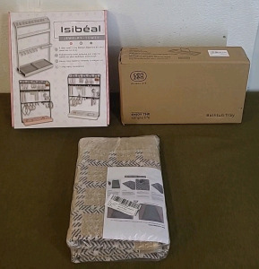 (1) Isibeal, Jewelry Tower. (1) 26" x 36" Doormat, Beige , & (1) Bamboo Bathtub Tray