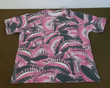 (3) NIKE Kyrie Irving KY JOURNEY REWARDS Shirt Mens 4XL Pink Short Sleeve Tee.