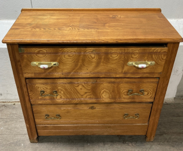 3- Drawer Dresser