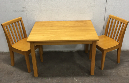 Small Child’s Table w/ Chairs