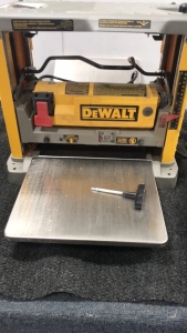 Dewalt 12 1/2&rdquo; Thickness Planer