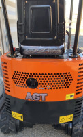 AGT Industrial QH12R Mini Excavator - 9