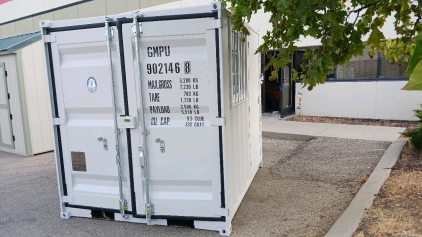 Tiny Connex Shipping Container 335cu.ft. 98x80x88