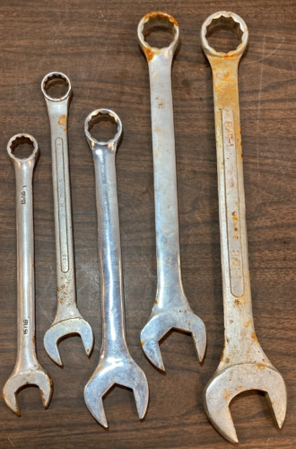 Combination Wrench’s 1-5/8, 1-1/16,1-1/4,1,15/16.