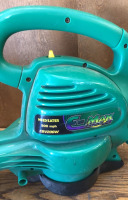 E-Max Super Electric Blower/Vac - 2