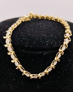 10-karat Gold Diamond Bracelet