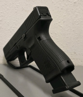 Glock 19 Gen5 9mm Semi Automatic Pistol With Holster-- BZBR393 - 3