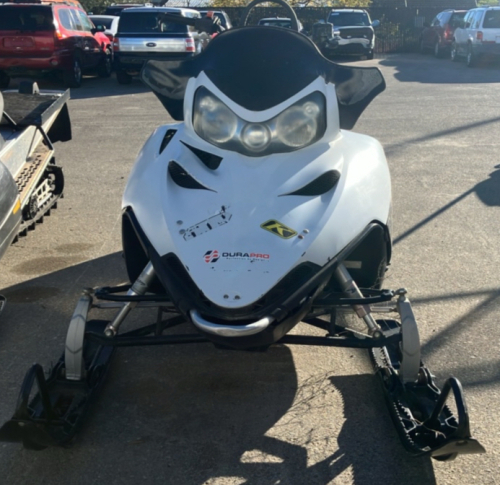 2009 POLARIS SNOWMOBILE