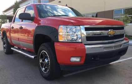 2009 CHEVROLET SILVERADO 1500 - 4x4!!