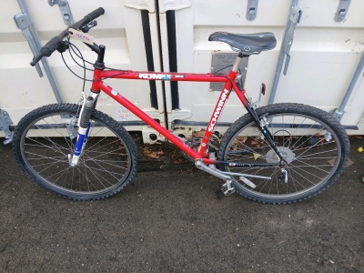 26" Schwinn Kom s7 mountain Bike