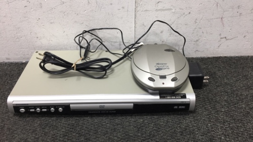 Dvd/ cd player and cd cleaner