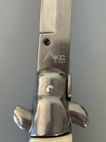 White Handle Switch Blade - 3