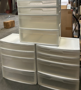 3 Largw Plastic Storage Containers With Drawers