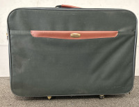 American Tourister Suitcase & Carryon Bag - 2