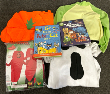 (4) Children’s Costumes