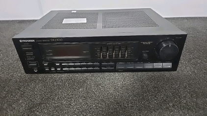 (1) Pioneer Stereo Receiver SX-2300