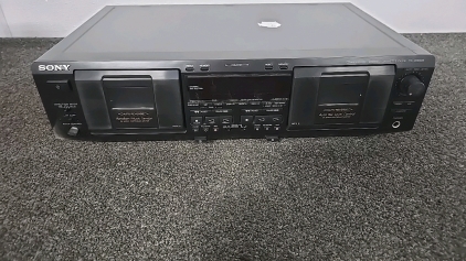 (1) Sony Stereo Cassette Deck TC-WE635