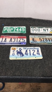 (5) Vintage License Plates