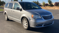 2014 CHRYSLER TOWN AND COUNTRY - 74K MILES! - 8