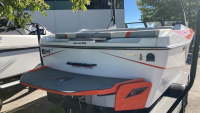 2022 AXIS T220 - FROM LOCAL MARINE DEALER - GREAT SHAPE! - 6