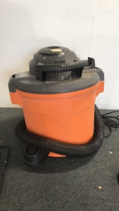 Rigid Shop Vac with Hose