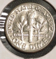 (1) 1976-D Ike Bicentennial Dollar Coin, (1) 1982-D Mint Error Roosevelt Dime, (4) 1953-D To 1958-D Lincoln Wheat Pennies, (4) 1945-S To 1954-S Lincoln Wheat Pennies - 6