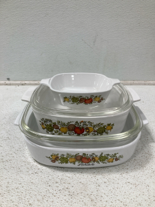CorningWare 3pcs Set of Square Glass Dishes With Glass Lids