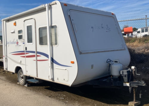 2007 JAYCO FEATHER CAMP TRAILER