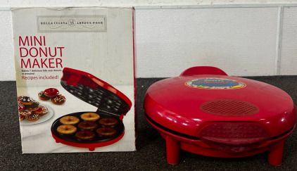 Mini Donut Maker, Quesadilla Maker