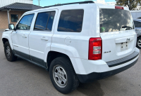 BANK REPO - 2011 JEEP PATRIOT - 4X4 - 4