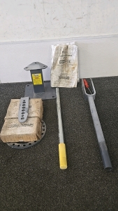(1) Compact Bench Bender Model #44094