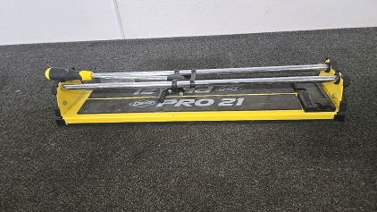 (1) QEP Pro 21 Tile Cutter