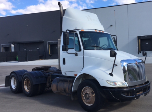 2007 INTERNATIONAL 8600 - FLEET - RUNS GREAT!