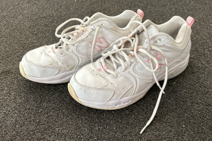 New Balance White Tennis Shoes