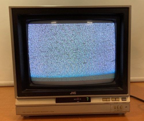 Sm. JVC Pro-Video Monitor Receiver