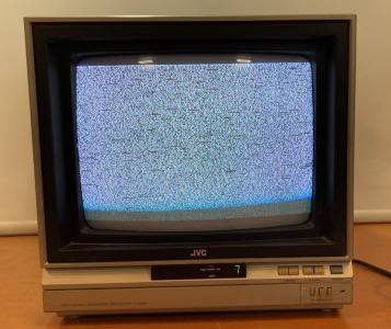 Sm. JVC Pro-Video Monitor Receiver