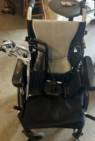 Karma Wheel Chair With (4) Feet Rest