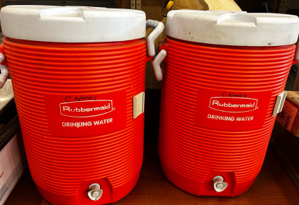 (2) Rubbermaid Water Jugs