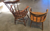 (1) Set of 2 Wooden Chairs - 4