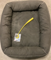 Lg. Dog Bed & Ball Launcher