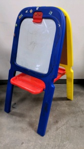 Child's Art Easel