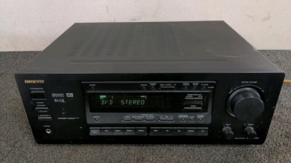 Onkyo AV Receiver w/Remote