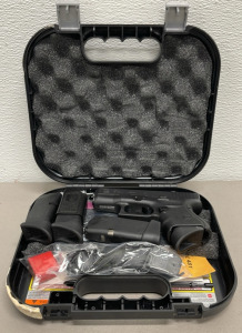 Glock Model 27 Gen 4 .40 Caliber, Semi Automatic Pistol W/ Original Box And 3 Extra Magazines,